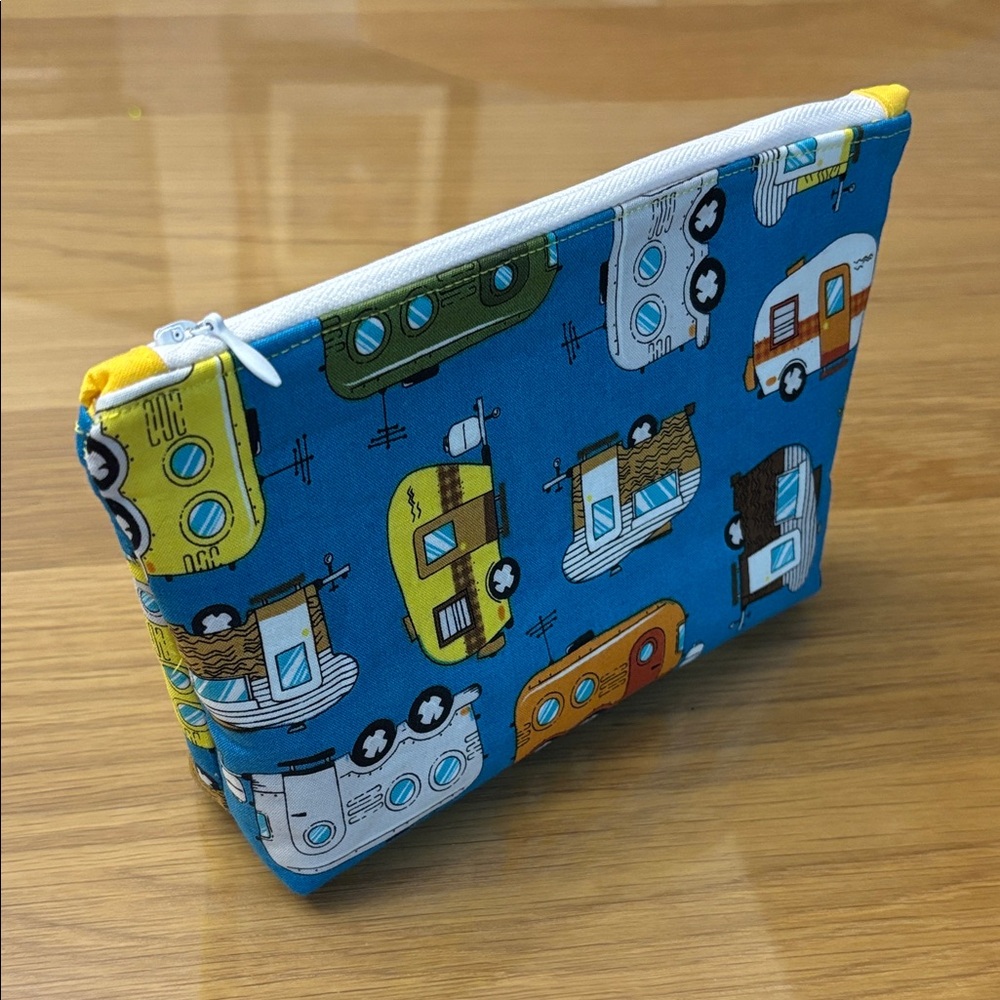 Colorful Camper print Zippered Pouch